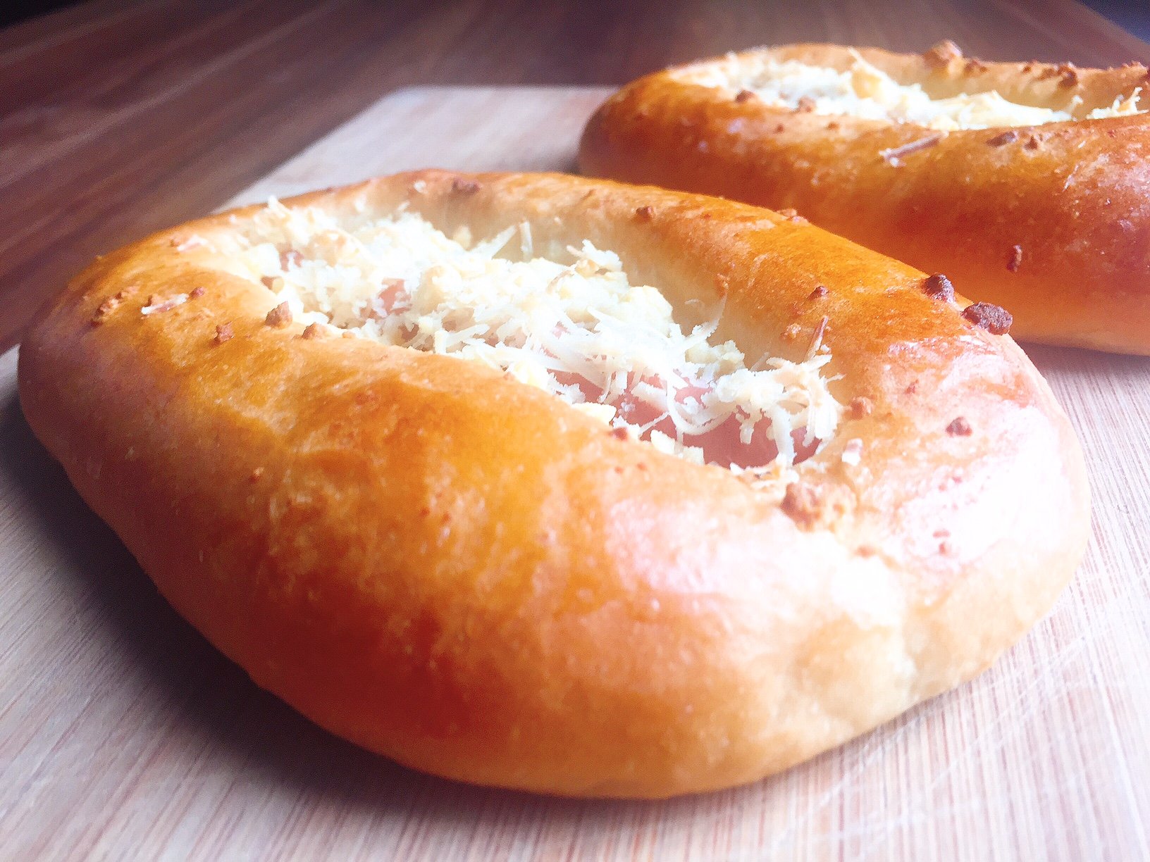 cara membuat Roti Sosis Keju / Sausage Cheese Bread