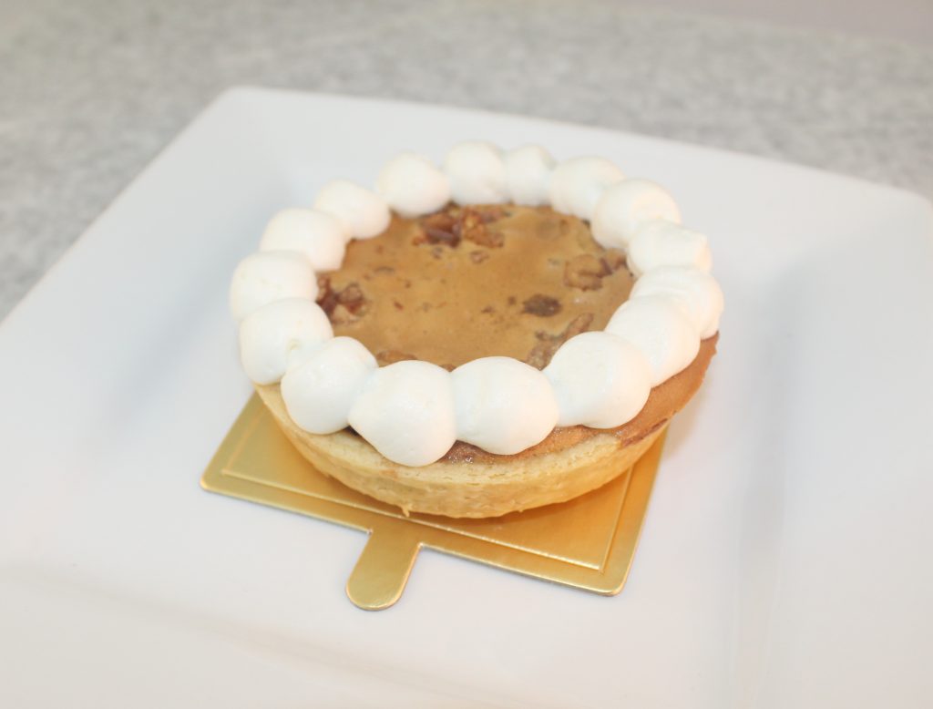 Walnut pie