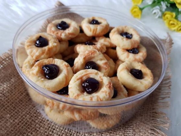 Resep Blueberry Thumbprint Cookies dengan Butter Anchor Resep Blueberry Thumbprint Cookies dengan Butter Anchor