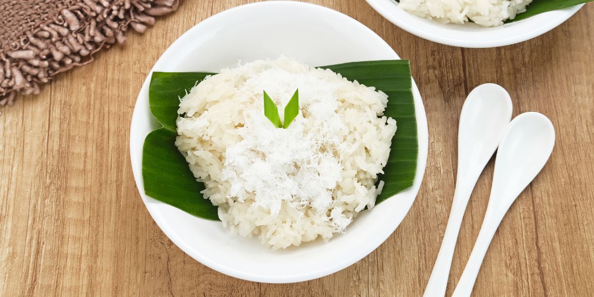 Cara Membuat Resep Kue Ketan Urap Kelapa Khas Betawi Untuk Sarapan Pagi