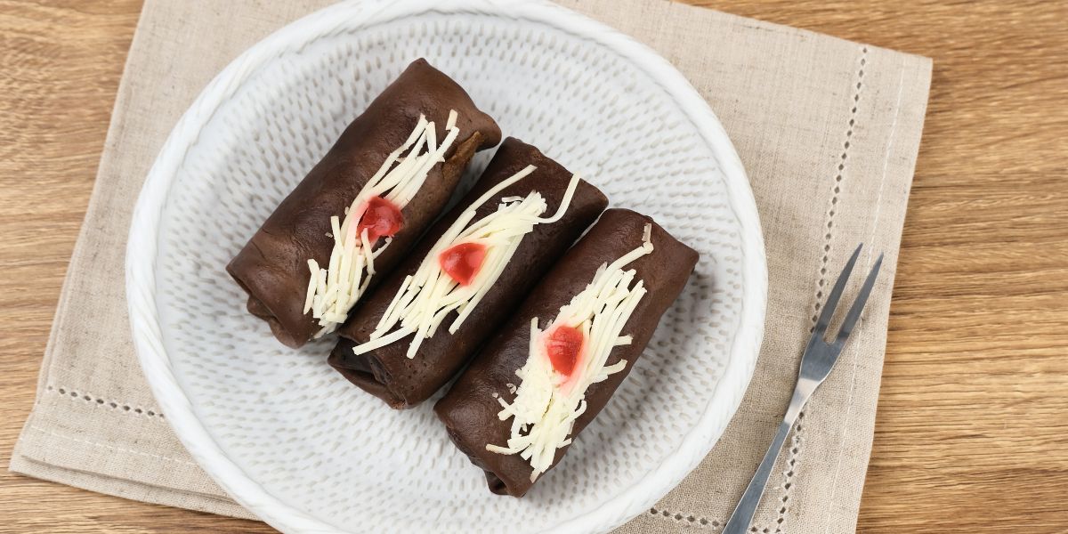 Cara Membuat Resep Dadar Gulung Coklat Keju Dengan Isian Pisang Dijamin Legit