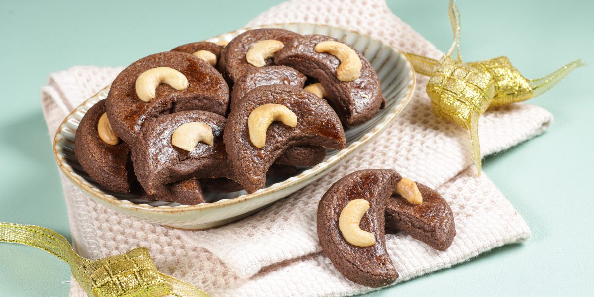 Cara Membuat Resep Choco Cashew Cookies Crunchy Untuk Cemilan Santai