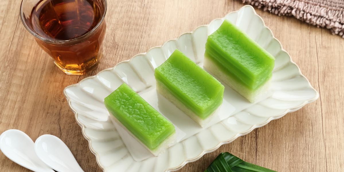 Cara Membuat Resep Kue Srikaya Ketan Asal Palembang Berwarna Hijau