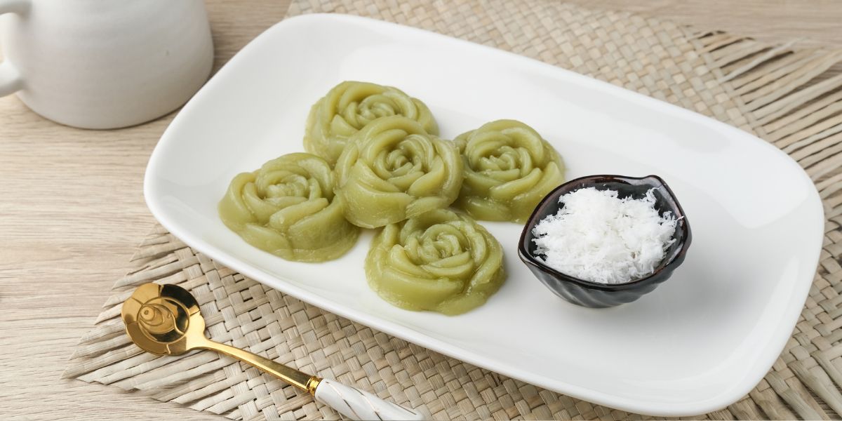 Cara Membuat Resep Kue Lumpang Mawar Asal Palembang Kenyal Wangi Pandan