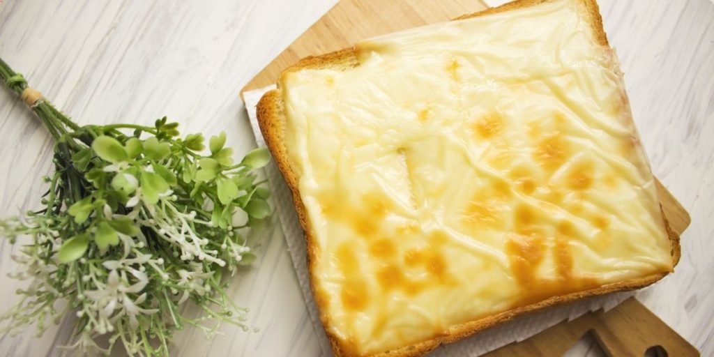 Roti Panggang Versi Modern! Resep Keuntungan Hokkaido Cheese Toast Untuk Jualan