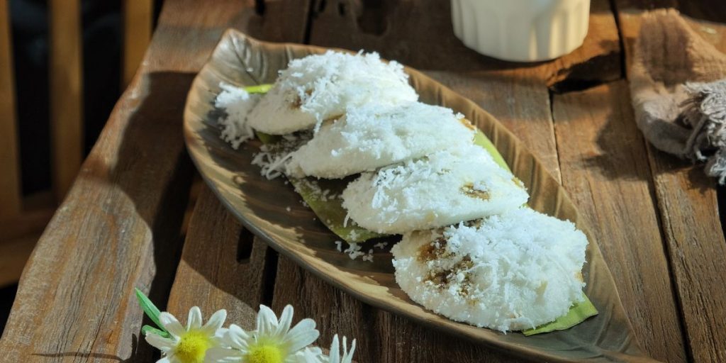 Resep Kue Putu Piring Khas Melayu, Isiannya Manis dan Meleleh di Mulut