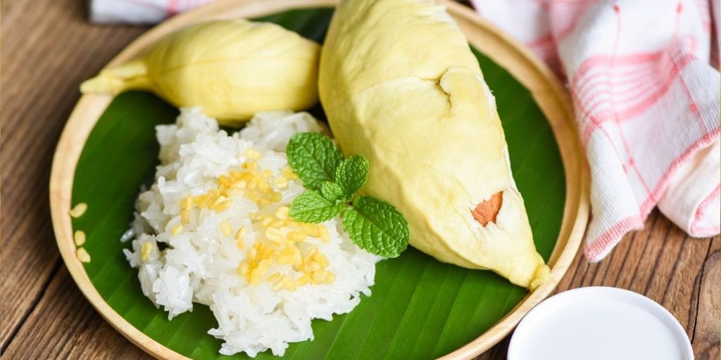 Penggemar Durian! Yuk Nikmati Lezatnya Resep Durian Sticky Rice Pulen Banget