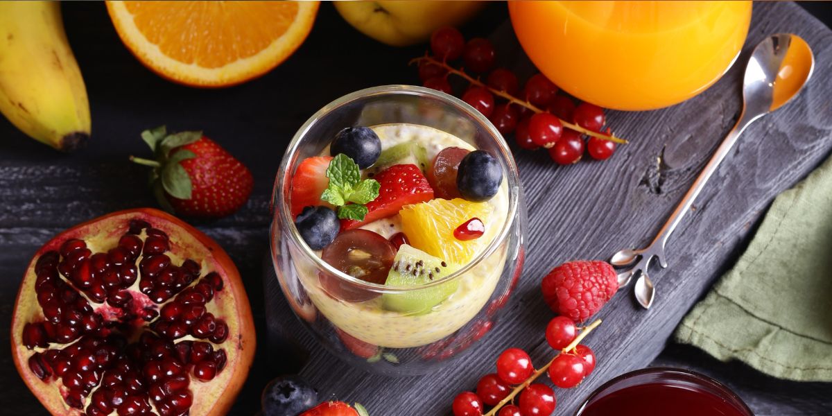 Nikmati Manfaat Biji Chia Dengan Bikin Resep Chia Pudding Berikut Ini