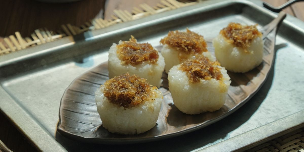 Butuh Teman Ngopi Pagi Hari Ini Cara Membuat Resep Pulut Inti Kelapa