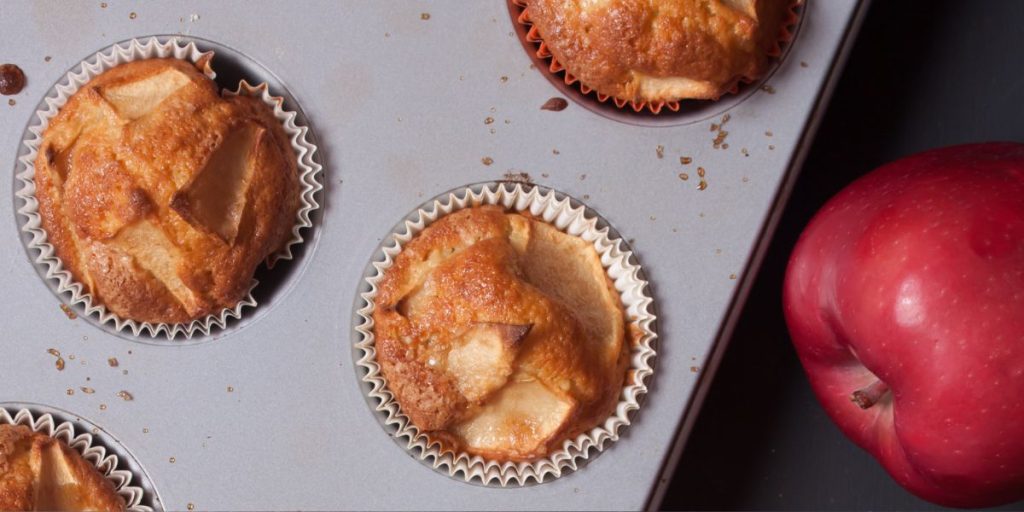 Cara Membuat Resep Muffin Apel Dengan Topping Kayu Manis dan Oatmeal