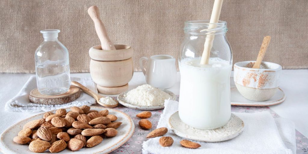 Cara Bikin Resep Susu Kacang Almond Homemade Sehat dan Creamy