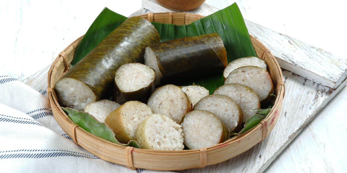 Cara Membuat Resep Lemang Bakar Asal Melayu Gurih dan Lembut