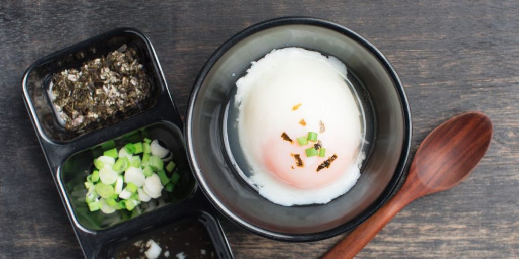 Resep Onsen Egg Super Jigly dan Anti Gagal Untuk Topping Masakan