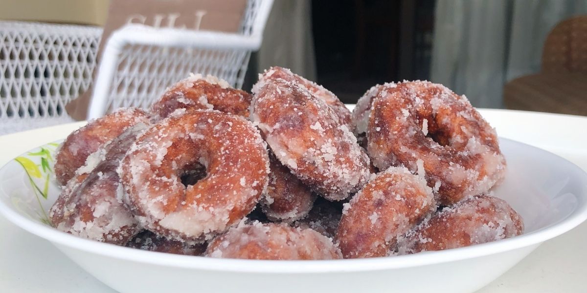 Cara Membuat Resep Kuih Keria, Donat Ubi Jalar Dibalut Dengan Gula Melaka